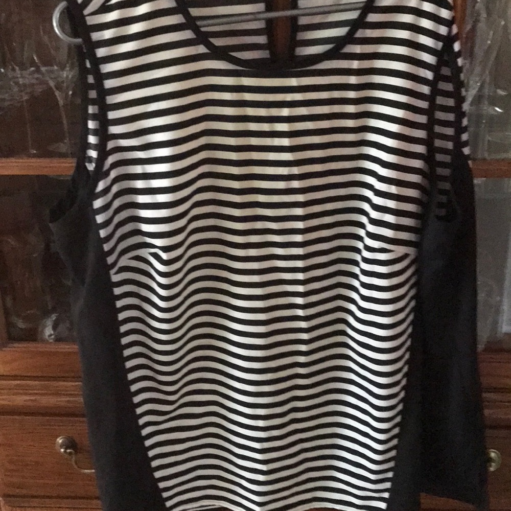 Woman’s sleeveless top
